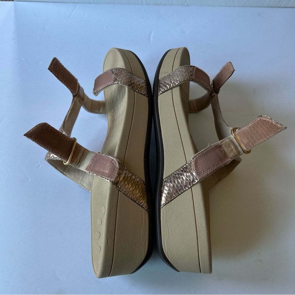 Vionic Pacific Ellie Rose Gold Snake Print Platforms Adjustable Sz 11-EUC - Picture 4 of 5